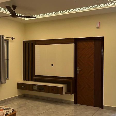 Guru Home Stay Near Sri Ramanasramam Tiruvannāmalai Εξωτερικό φωτογραφία